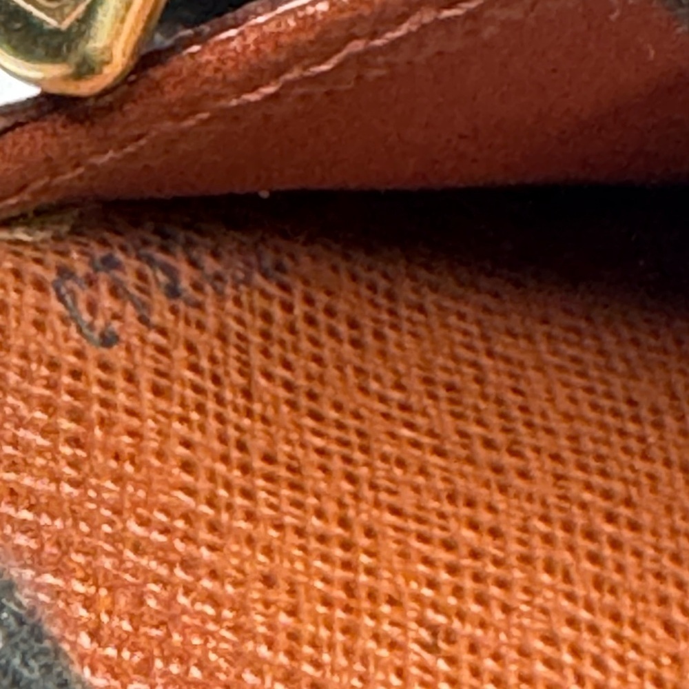 Louis Vuitton Brown Monogram Wallet | Professionally Refurbished - Picture 2 of 13